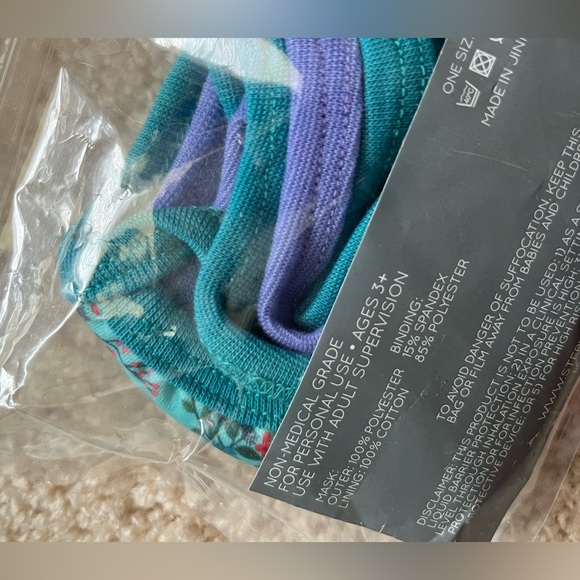 🆕 Julie + Joe Kids Face Masks 3 PACK Mermaids Butterflies Foxes - Picture 6 of 7